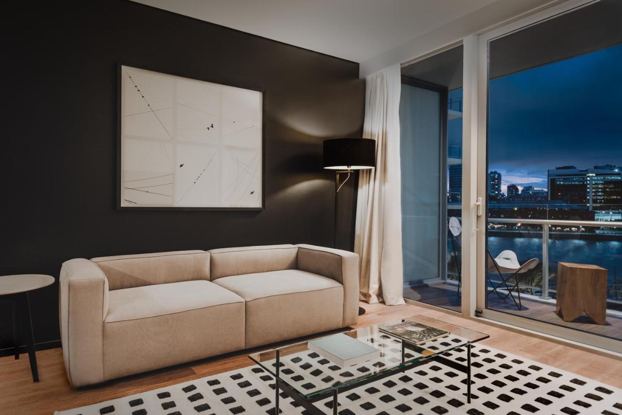 Sls Buenos Aires Puerto Madero Hotel ภายนอก รูปภาพ A living room in a typical apartment