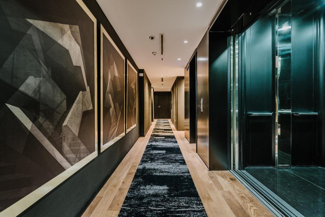 Sls Buenos Aires Puerto Madero Hotel ภายนอก รูปภาพ The hotel's interior