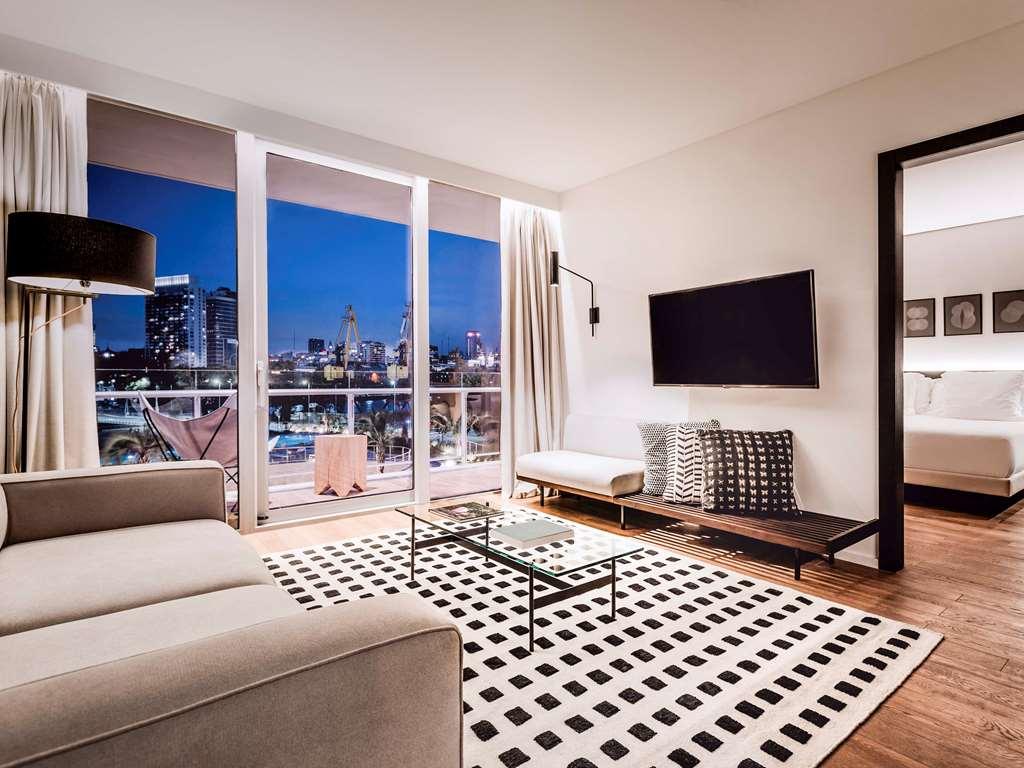 Sls Buenos Aires Puerto Madero Hotel ห้อง รูปภาพ A suite at the hotel